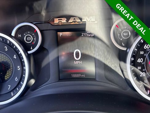 Used 2026 RAM 2500 Big Horn AWD/4WD image 26