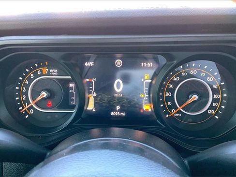 Used 2024 Jeep Gladiator Rubicon w/ Convenience Group image 22