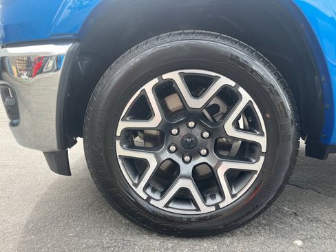 Used 2025 RAM 1500 Laramie w/ Trailer Tow Group AWD/4WD image 10