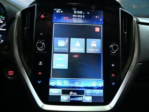 Used 2025 Subaru Crosstrek 2.0i Premium image 32