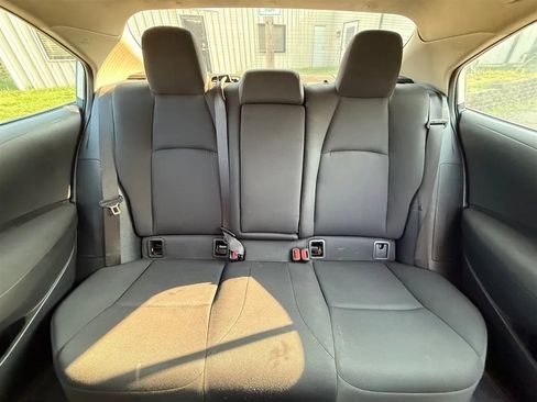 Used 2021 Toyota Corolla LE FWD image 23