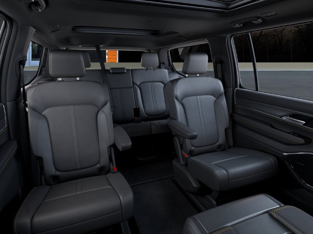 New 2026 Jeep Grand Wagoneer 4WD image 15
