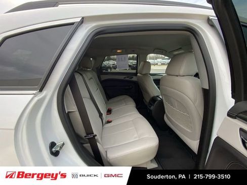 Used 2016 Cadillac SRX FWD image 23