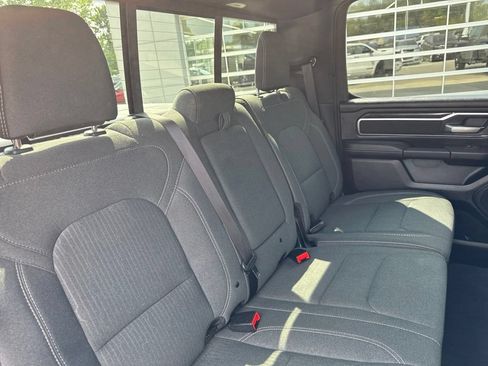 Used 2024 RAM 1500 Big Horn AWD/4WD image 40