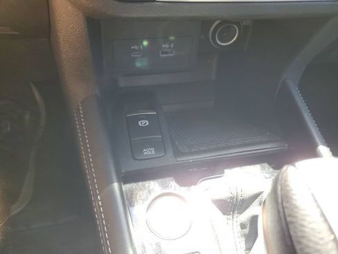 Used 2023 Nissan Kicks SV FWD image 28