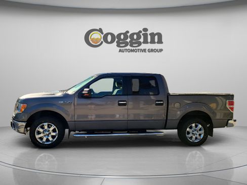 Used 2013 Ford F150 XLT w/ XLT Chrome Pkg image 2