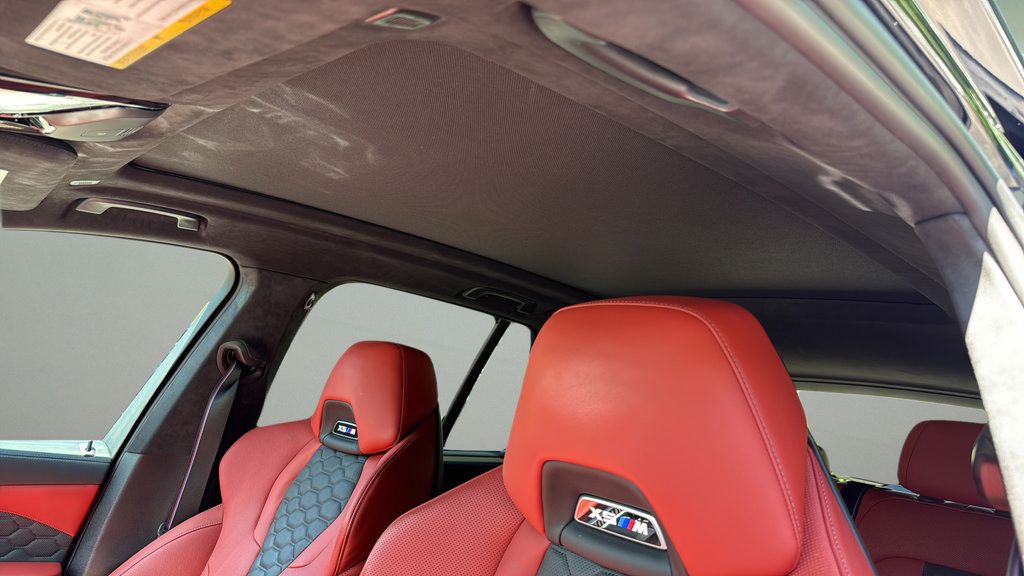 Used 2022 BMW X5 M w/ Competition Package 2 AWD/4WD image 19