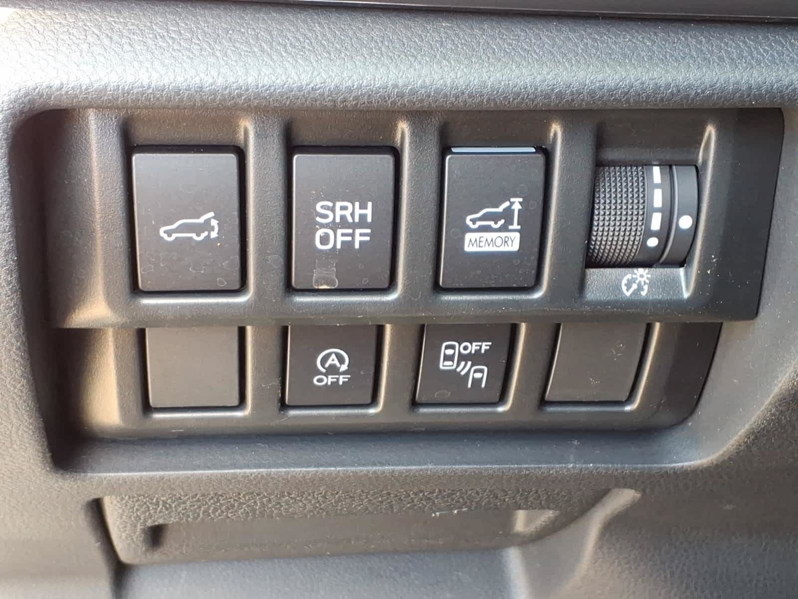 Used 2024 Subaru Forester Premium AWD/4WD image 33