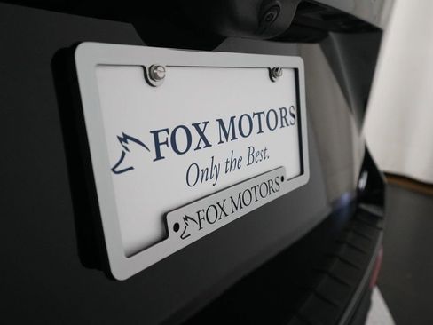 Used 2023 Ford Explorer XLT w/ Equipment Group 202A image 39