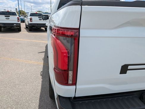Certified 2024 Ford F150 Lariat w/ FX4 Off-Road Package AWD/4WD image 14