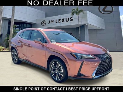 Certified 2025 Lexus UX 300h FWD w/ Accessory Package (Z1)