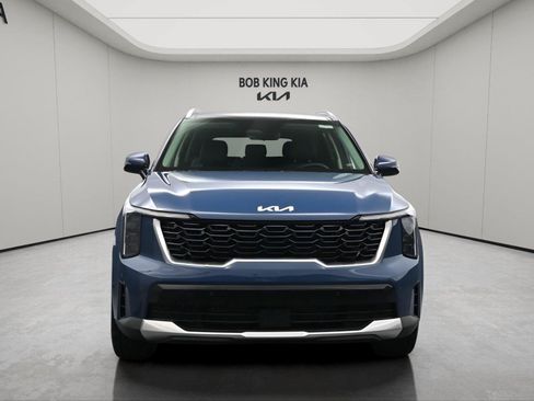 Used 2026 Kia Sorento S w/ S Panoramic Sunroof Package FWD image 17