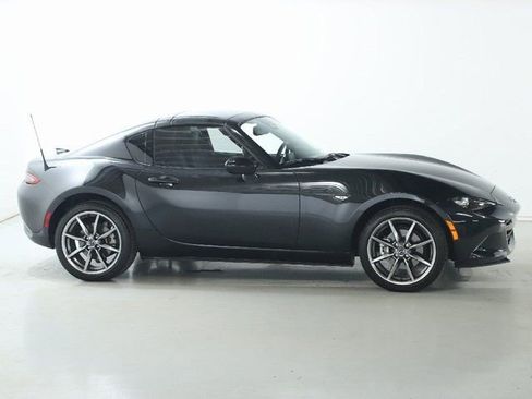 Used 2022 MAZDA MX-5 Miata RF Grand Touring image 10
