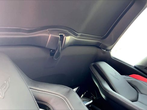 Used 2025 Chevrolet Corvette Z06 image 12