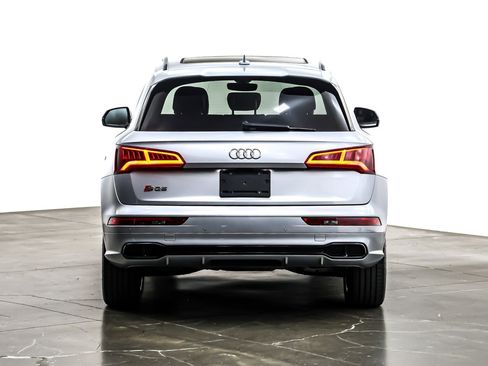Used 2020 Audi SQ5 Premium Plus w/ Premium Plus Package image 4