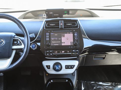 Certified 2019 Toyota Prius Prime Plus FWD image 13
