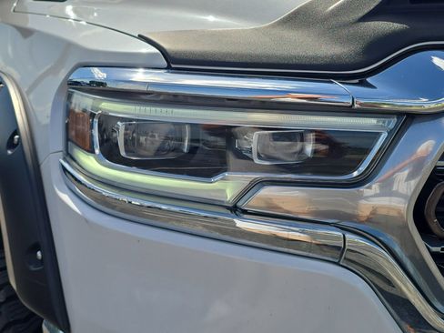 Used 2019 RAM 1500 Limited AWD/4WD image 7