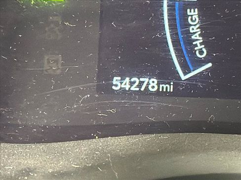 Used 2025 Toyota Camry SE FWD image 27