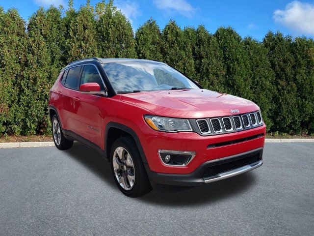 Used 2018 Jeep Compass Limited AWD/4WD image 3