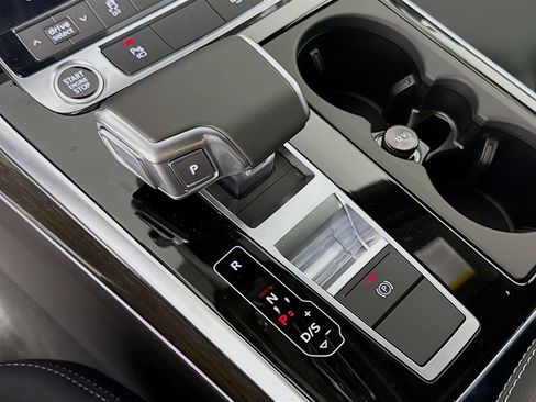 New 2026 Audi Q7 2.0T Premium AWD/4WD image 17