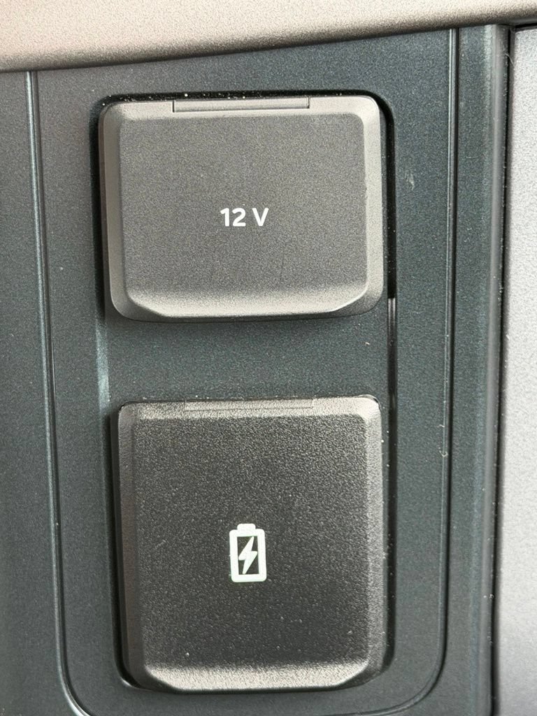 Used 2025 Ford F150 XLT w/ Equipment Group 301A Standard AWD/4WD image 11