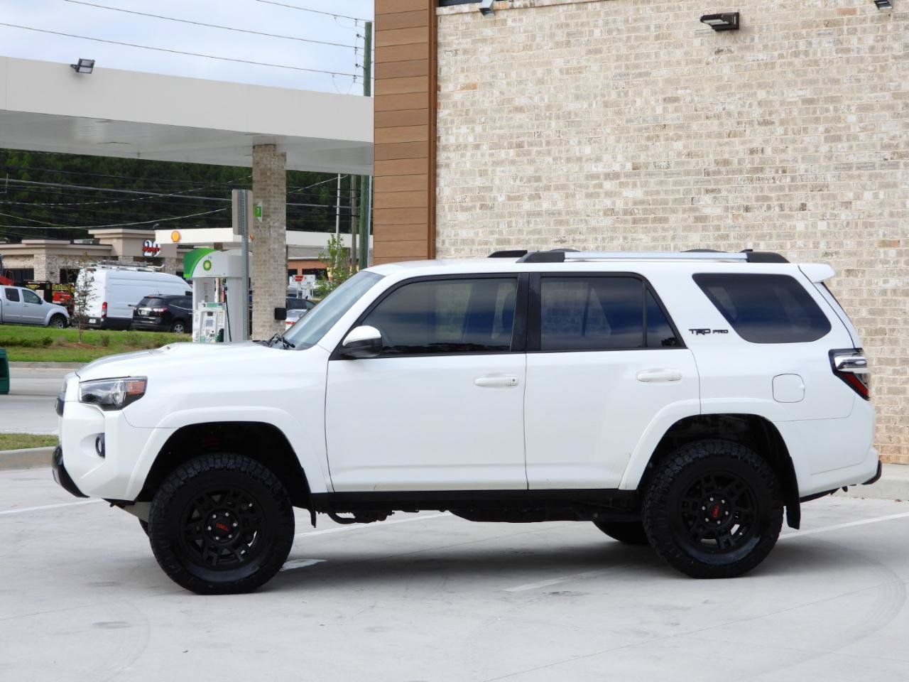 Used 2018 Toyota 4Runner TRD Pro AWD/4WD image 31