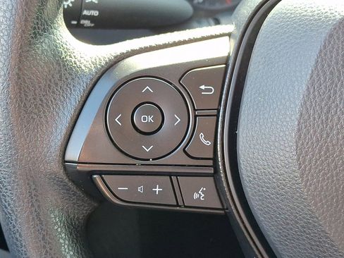 Certified 2025 Toyota Corolla LE image 20