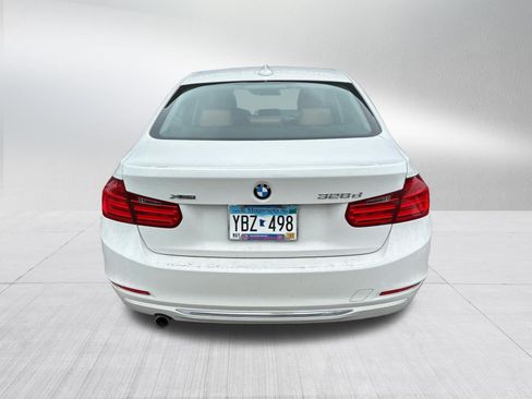 Used 2014 BMW 328d xDrive Sedan AWD/4WD image 3