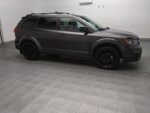 Used 2017 Dodge Journey GT w/ Rear Seat Video Group I FWD image 11