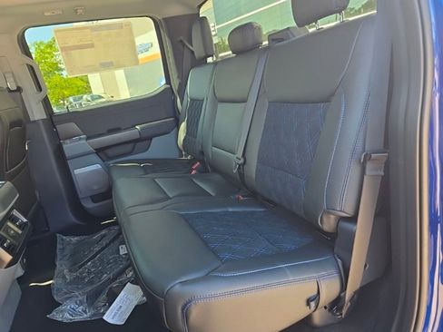 New 2026 Ford F250 XLT w/ XLT Premium Package AWD/4WD image 43