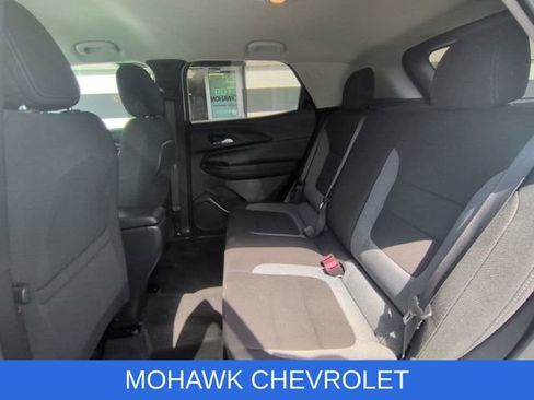 Used 2024 Chevrolet TrailBlazer LT w/ LT Cold Weather Package image 24