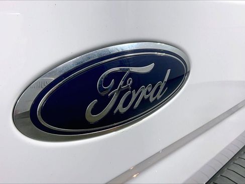 Used 2017 Ford F150 XL w/ Equipment Group 101A Mid image 28