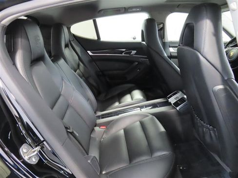 Used 2016 Porsche Panamera Edition image 33