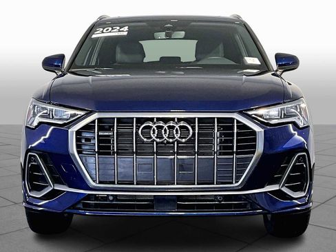 Used 2024 Audi Q3 2.0T Premium Plus w/ Premium Plus Package image 3