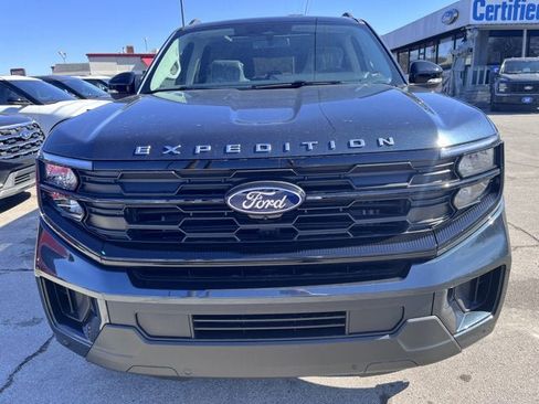 New 2025 Ford Expedition Max Active image 4