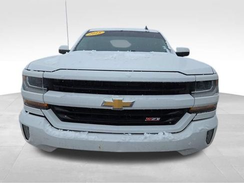 Used 2018 Chevrolet Silverado 1500 LT w/ All Star Edition AWD/4WD image 4