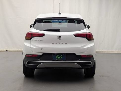 Certified 2024 Buick Encore GX Preferred w/ Comfort Package AWD/4WD image 6