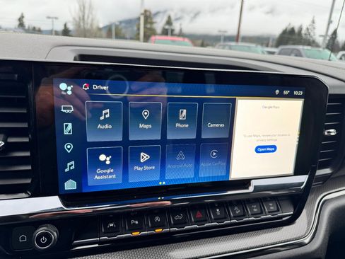 Used 2022 Chevrolet Silverado 1500 ZR2 w/ Technology Package image 30