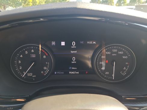 Used 2021 Cadillac XT6 Sport w/ LPO, ONYX Package AWD/4WD image 32