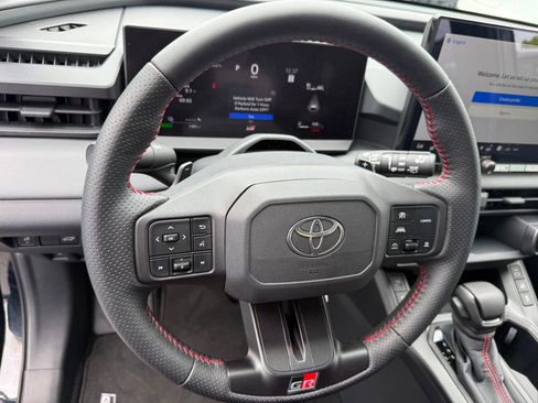 Used 2026 Toyota RAV4 AWD Plug-in Hybrid image 14