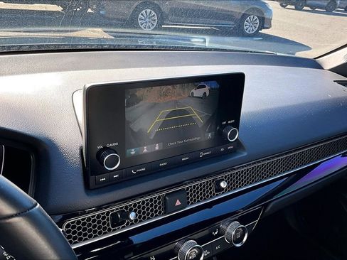 Used 2025 Honda Civic Sport image 13