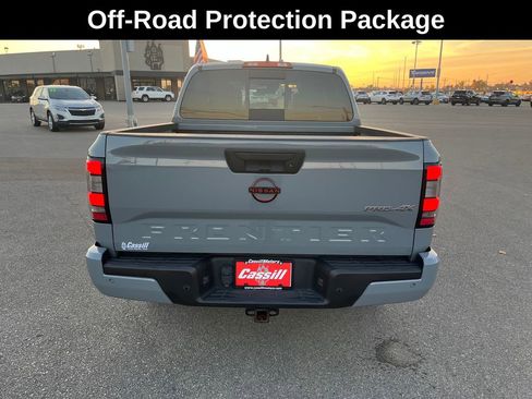Used 2023 Nissan Frontier PRO-4X w/ Pro-4X Premium Package image 5