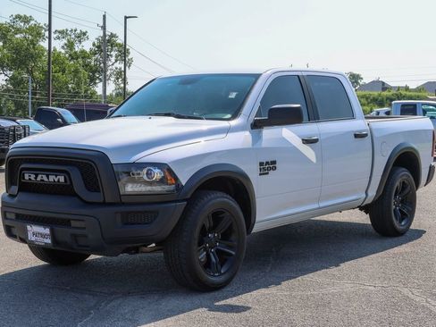Used 2024 RAM 1500 Warlock AWD/4WD image 27