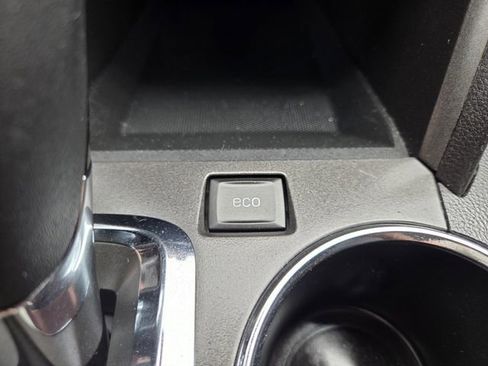 Used 2017 Chevrolet Equinox LT FWD image 26