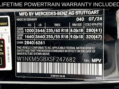 Used 2025 Mercedes-Benz GLC 350e 4MATIC image 45