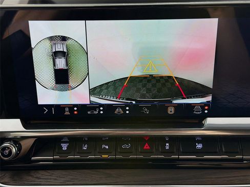 New 2026 GMC Sierra 2500 SLT w/ SLT Premium Package AWD/4WD image 16