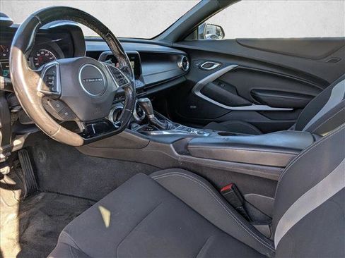 Used 2016 Chevrolet Camaro LT w/ Technology Package image 14