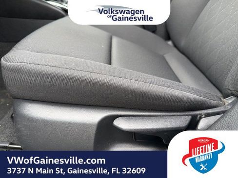 Used 2024 Toyota Corolla LE image 17