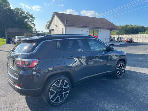 Used 2018 Jeep Compass Limited w/ Navigation Group FWD image 6