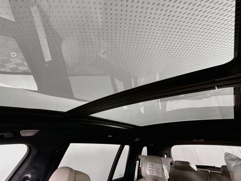 New 2027 BMW X7 M60i AWD/4WD image 23